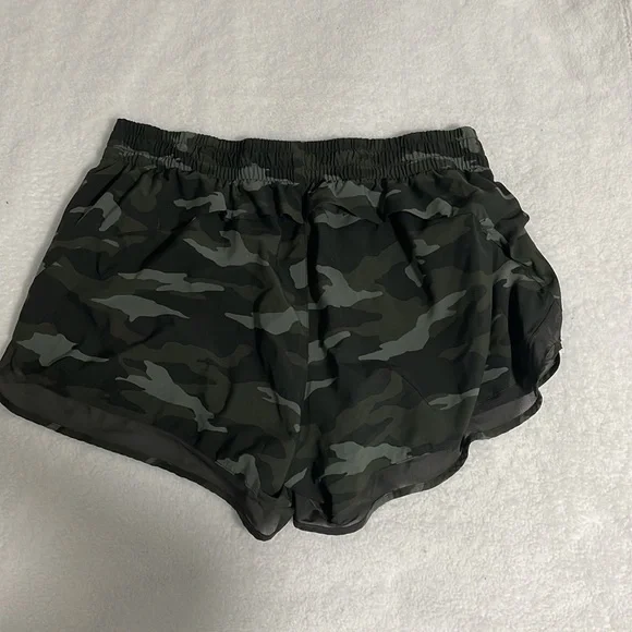 Athleta Race Runner Camo Shorts